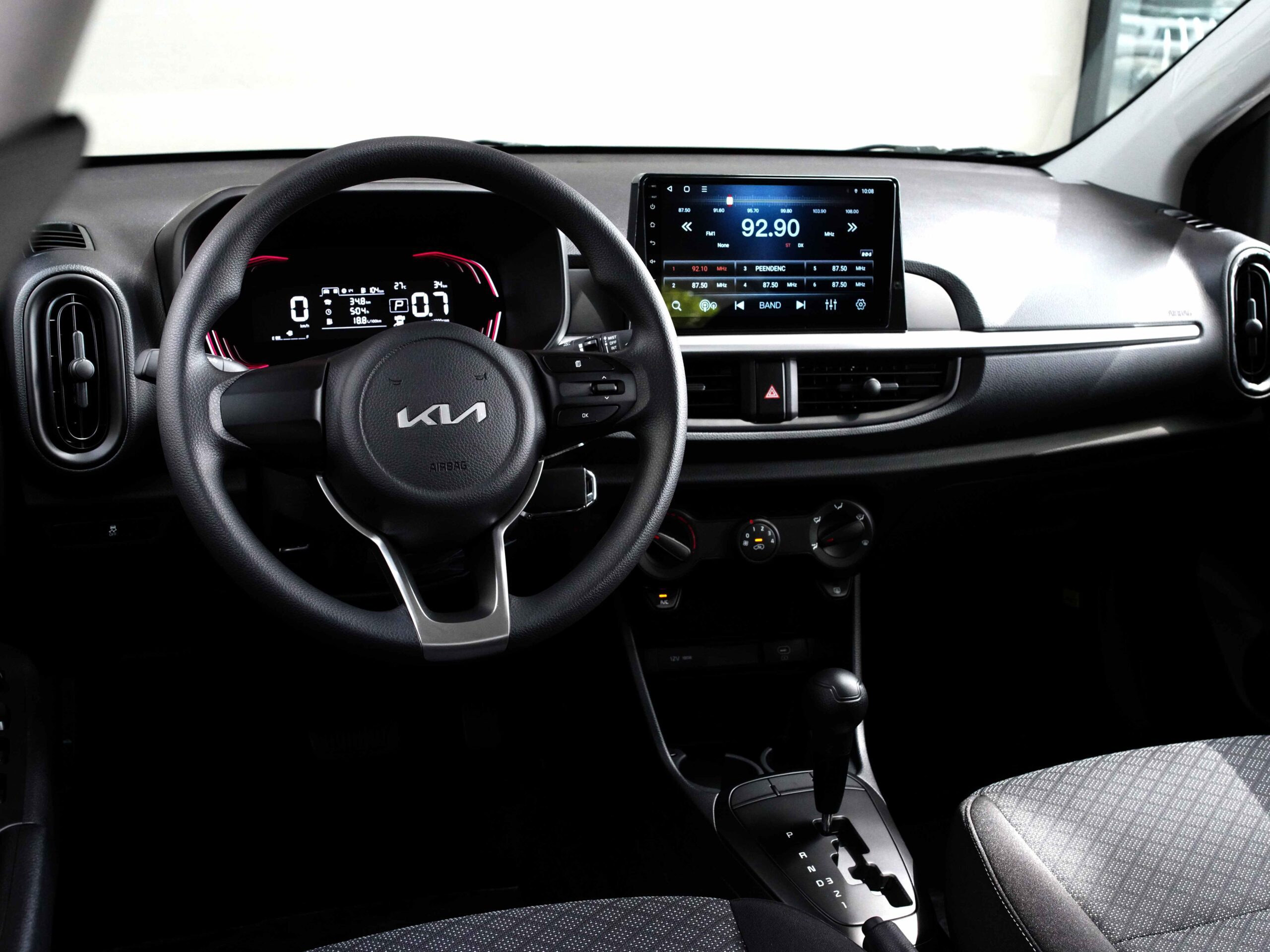 Kia Picanto dashboard Handyhalterung montage