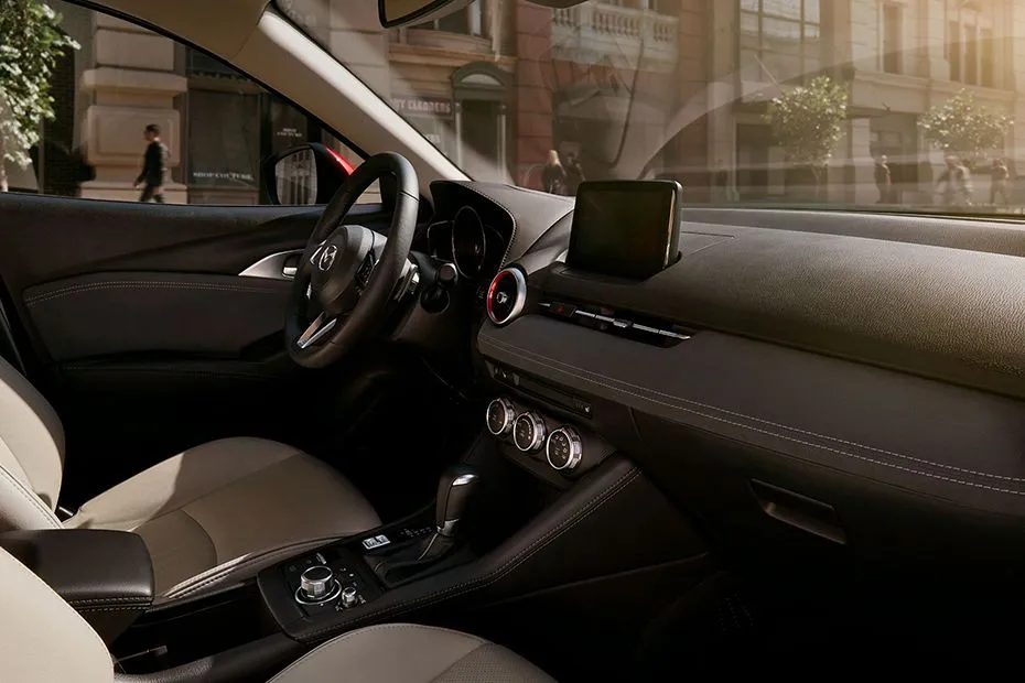 Mazda CX-3 dashboard Handyhalterung montage