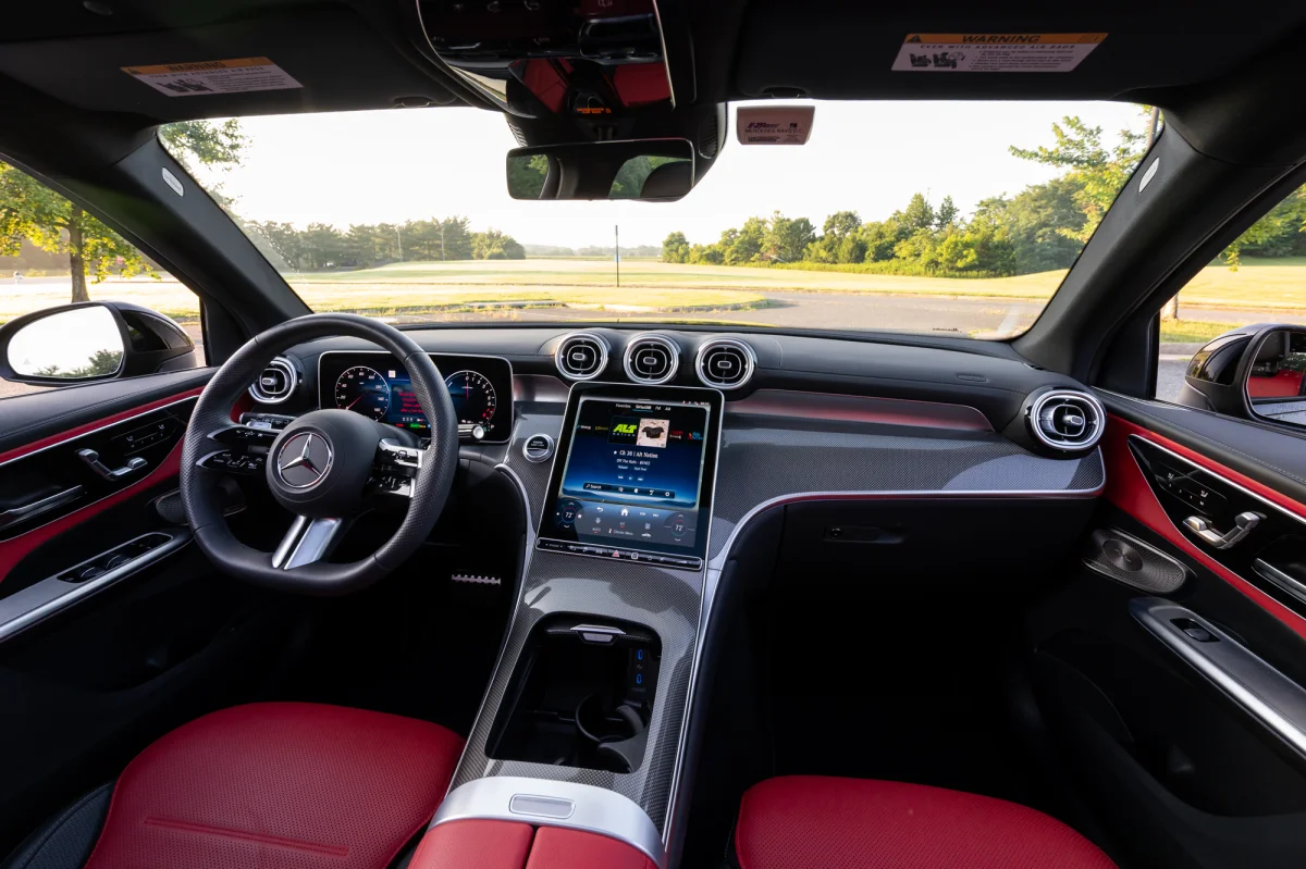 Mercedes GLC dashboard Handyhalterung montage