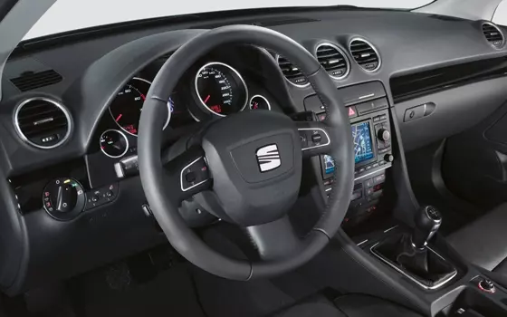 Seat Exeo dashboard Handyhalterung montage