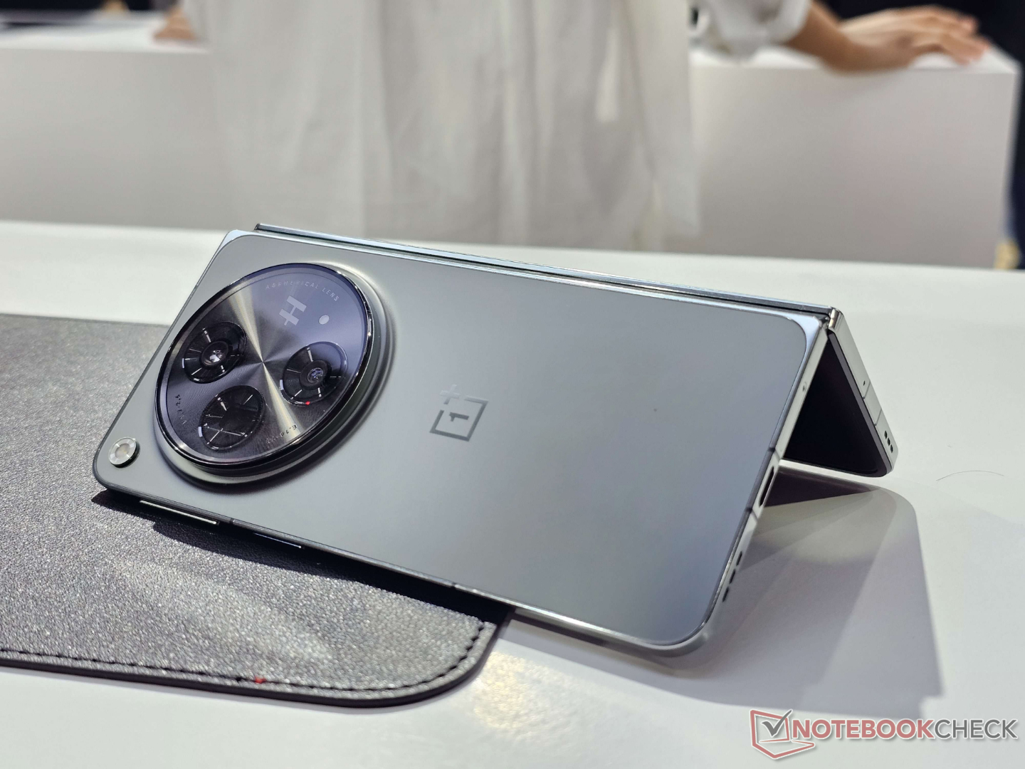 OnePlus Open 2 Handyhalterung